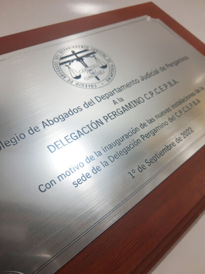 Placas Protocolares - Distinciones - grabado laser - Imagen 3
