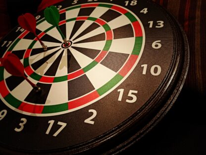 JUEGO TABLERO DE DARDOS MAGNÉTICO  PREMIUM - Imagen 4