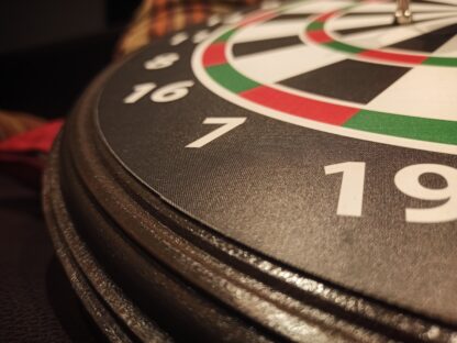 JUEGO TABLERO DE DARDOS MAGNÉTICO  PREMIUM - Imagen 6